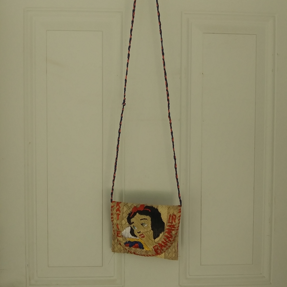 Disney snow white small purse
